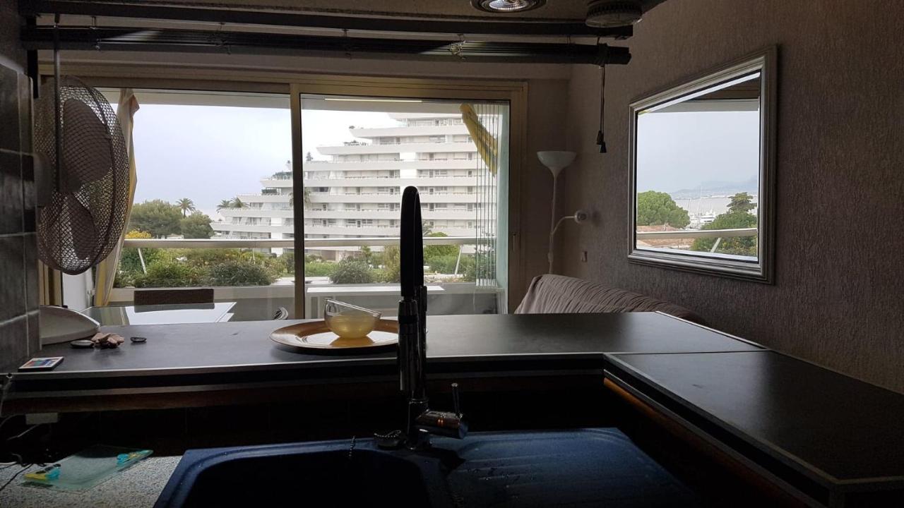 Lovely Apartment In Marina Baie Des Anges- Baronnet - Sew View, Free Parking Spaces On Site, Restaurants, Beach, Supermarket Villeneuve-Loubet Kültér fotó